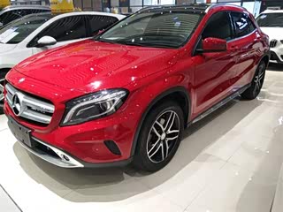 【郑州二手奔驰GLA 2015款 GLA 200 时尚型】