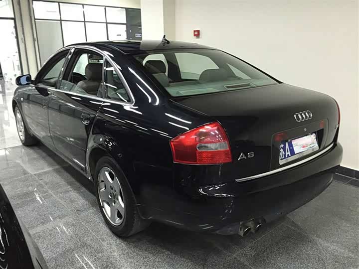 奥迪a6 03款 2.8l