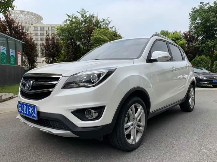 长安cs35 2017款 1.6l 手动豪华型