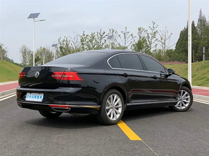 迈腾2019款 330tsi dsg 领先型 国vi