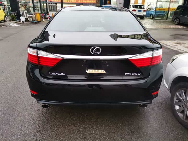 雷克萨斯es 2014款 250 精英版