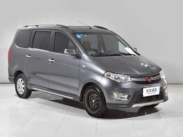 车300二手车-五菱宏光 2014款 1.5l s 豪华型