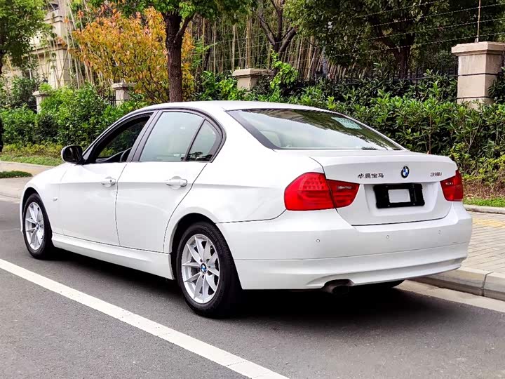 宝马3系 2011款 318i 领先型