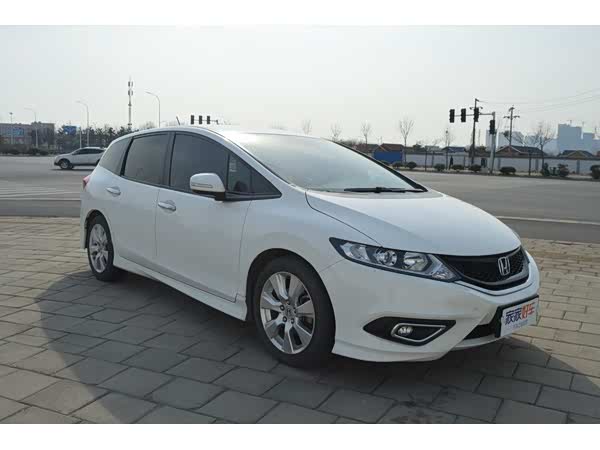 杰德2013款 1.8l 自动舒适版 5座