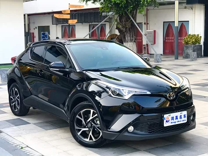丰田c-hr 2020款 2.0l 领先版