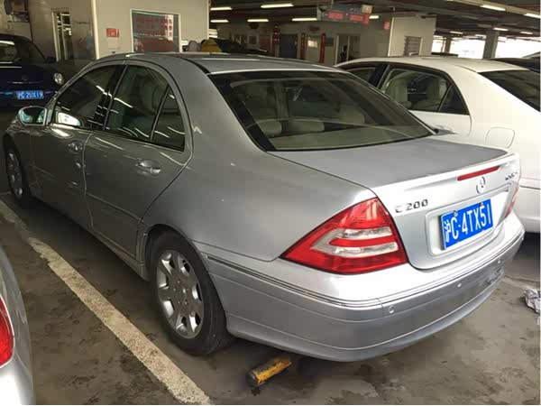 2006款 奔驰c级(进口) c200k 双门轿跑车