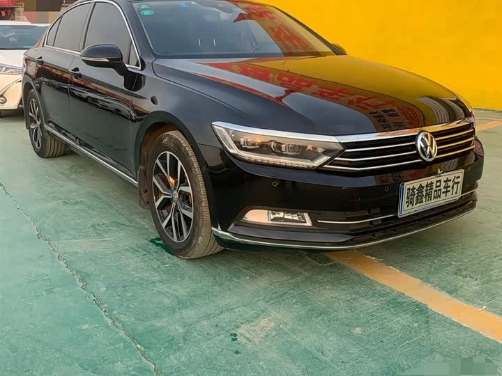 迈腾2017款 330tsi dsg 尊贵型