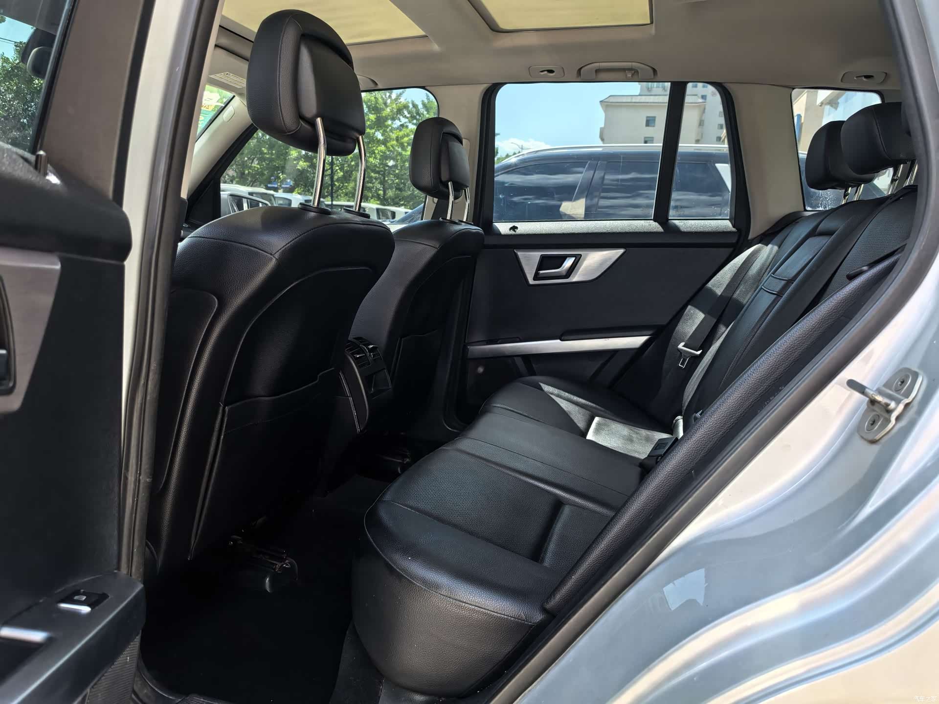 Mercedes-Benz GLK-Class, 2011 14