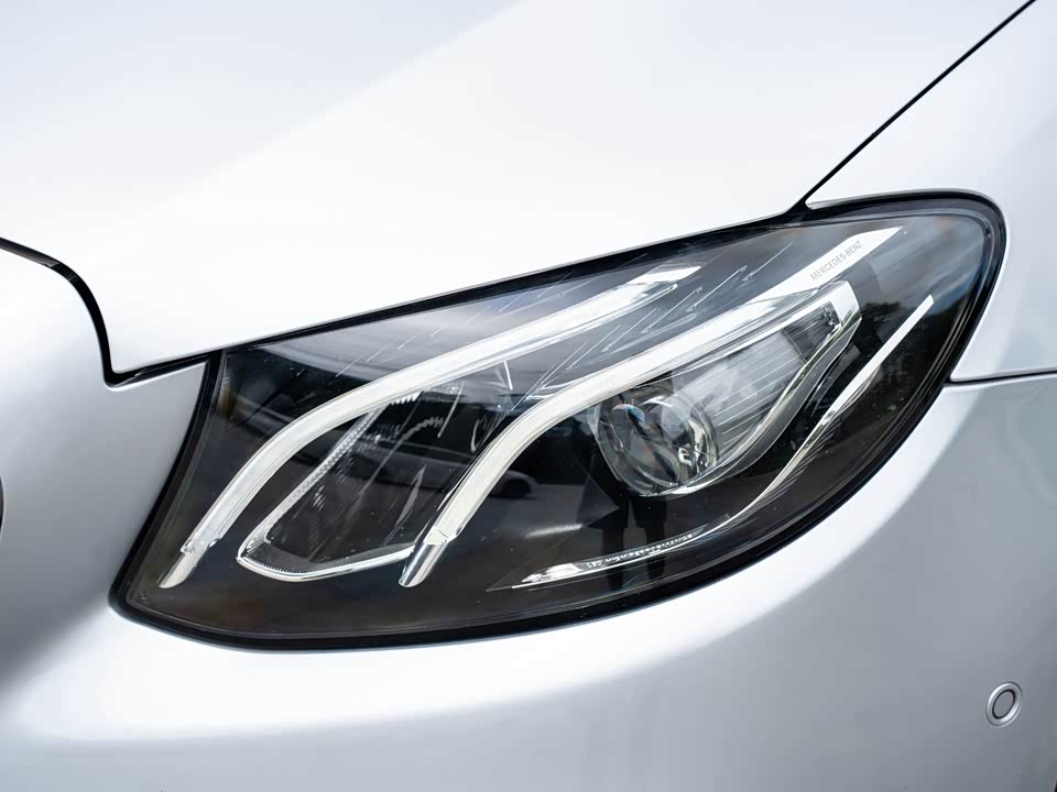 Mercedes-Benz E-class Mercedes-Benz E-class