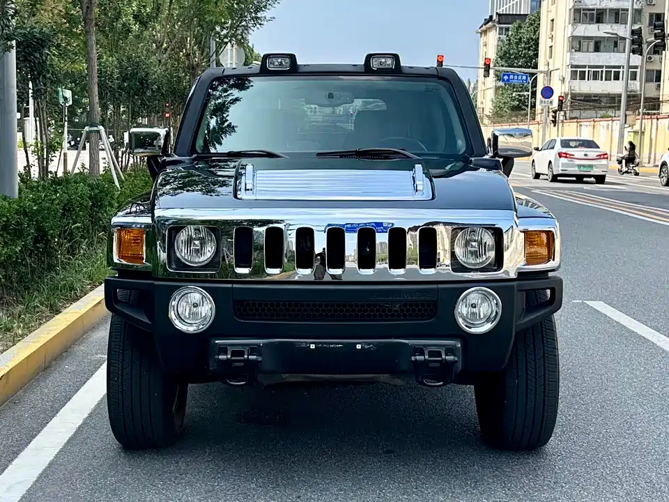 Hummer H3