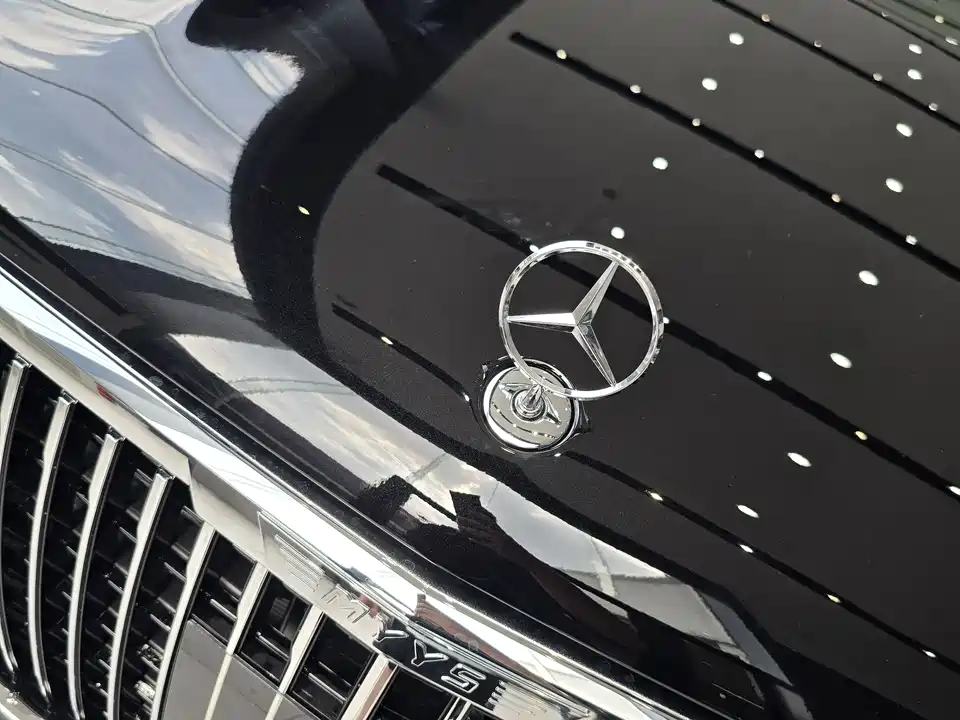Mercedes-Benz GLS Mercedes-Benz GLS