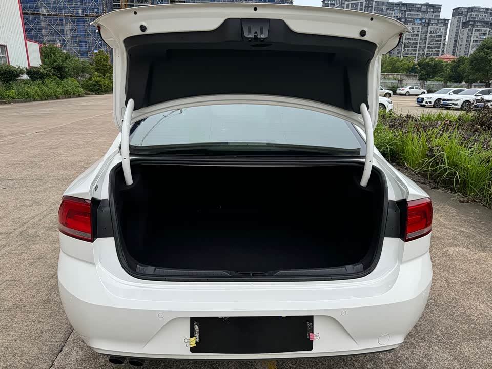 Volkswagen Lingdu Volkswagen Lingdu