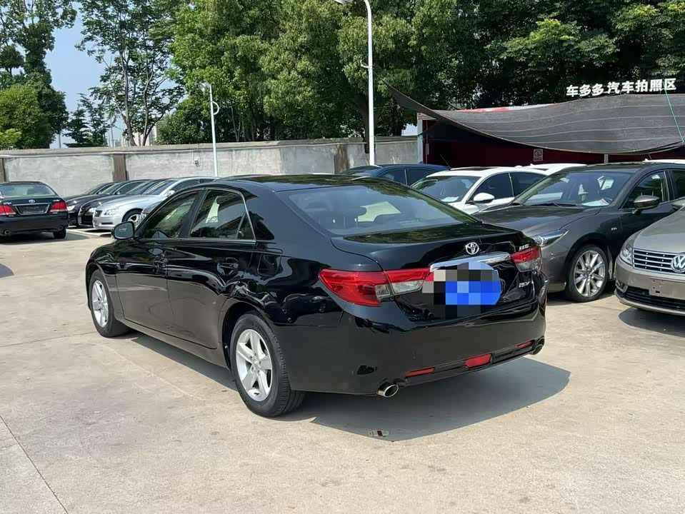 Toyota Reiz Toyota Reiz