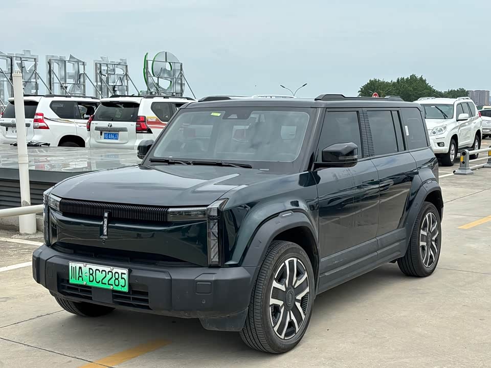 iCar 03