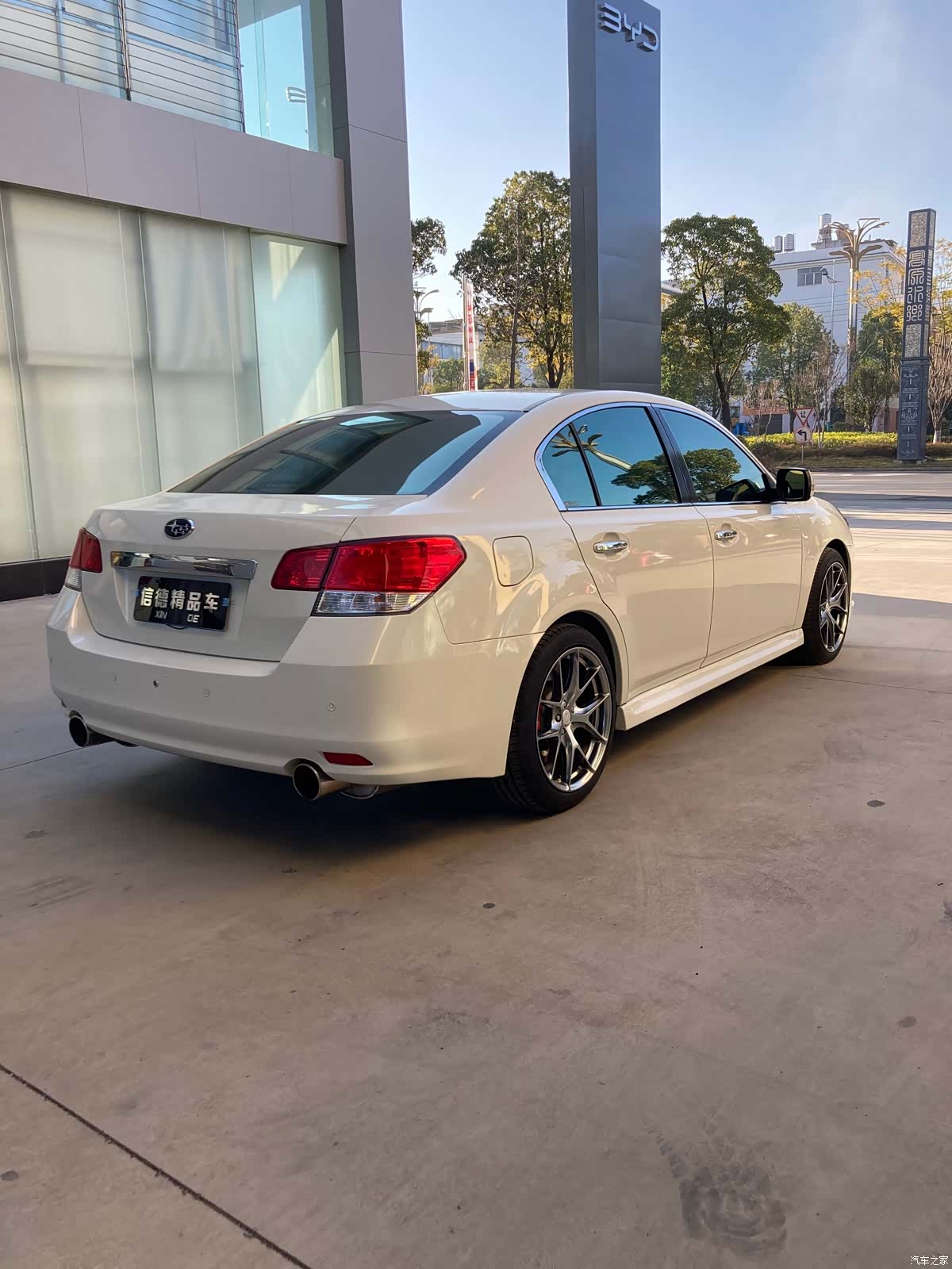 Subaru Legacy, 2009 6