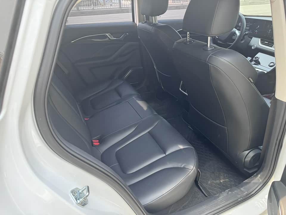 Besturn B70