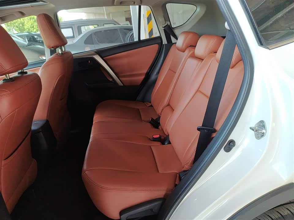 Toyota RAV4 Rongfang