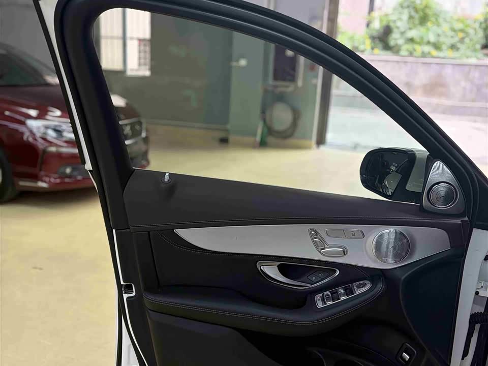 Mercedes-Benz GLC Mercedes-Benz GLC