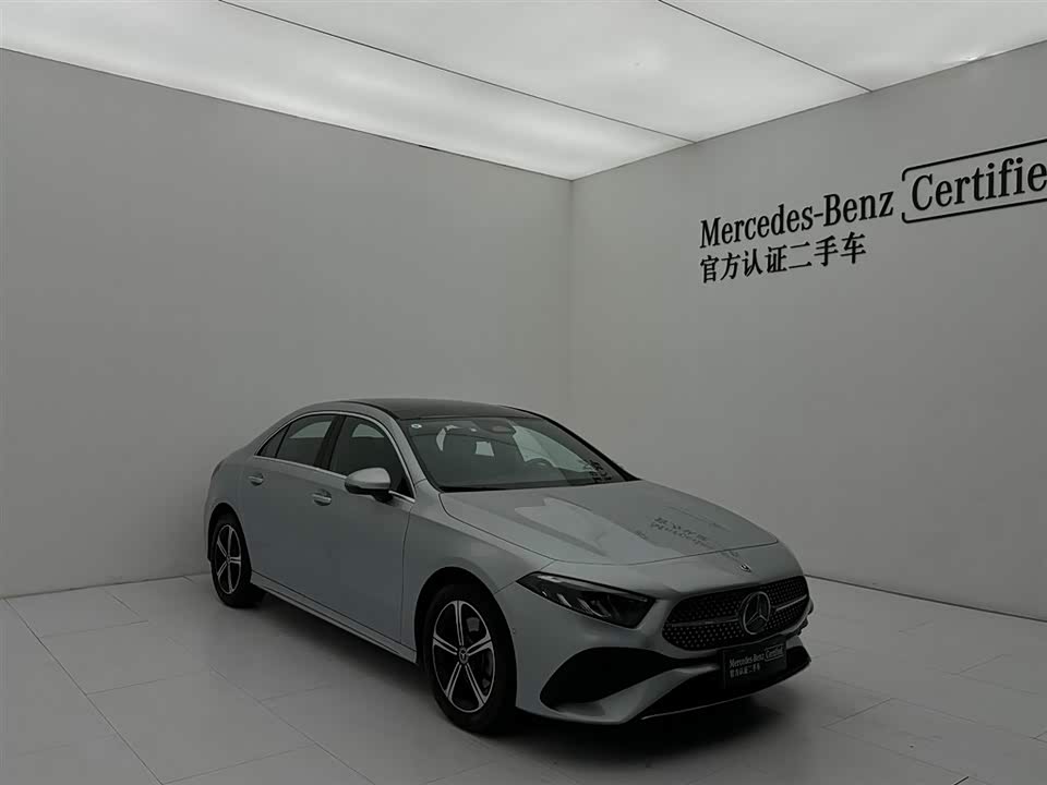 Mercedes-Benz Class A Mercedes-Benz Class A