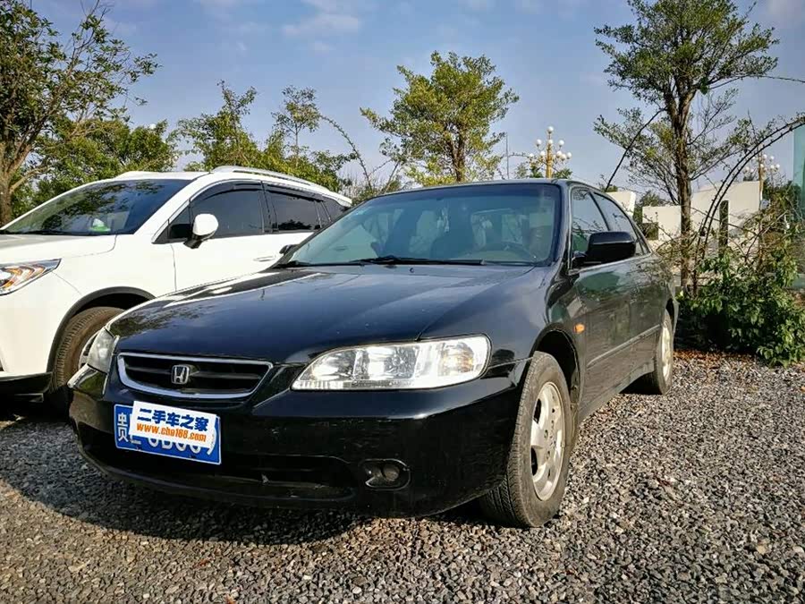 雅阁 02款 2.0 自动 2002-10 |25.