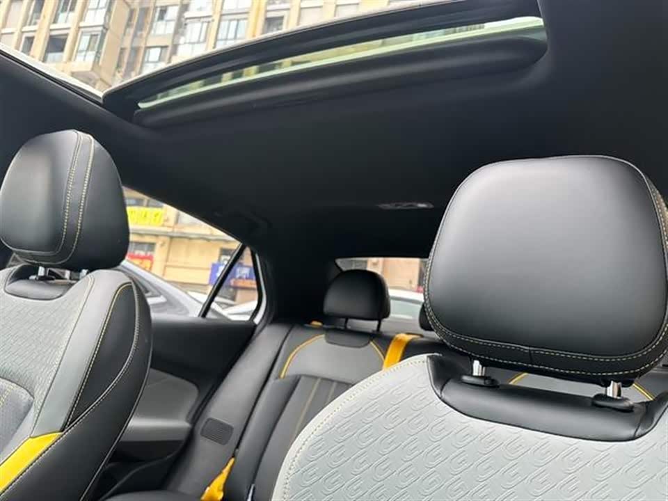 Trumpchi Shadow Leopard