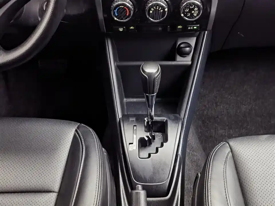 Toyota YARiS L to enjoy Toyota YARiS L to enjoy