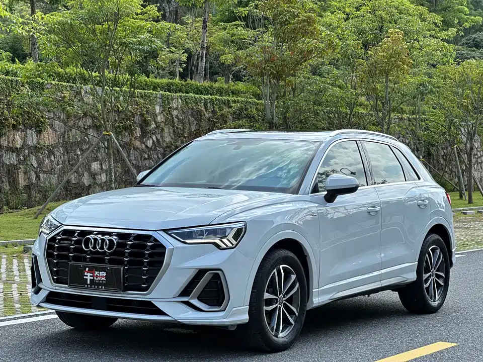 Audi Q3 Audi Q3