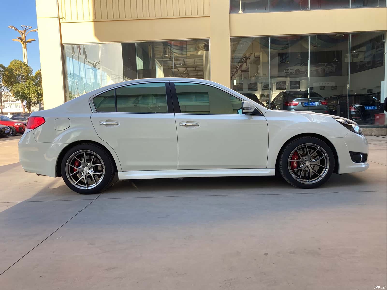 Subaru Legacy, 2009 9
