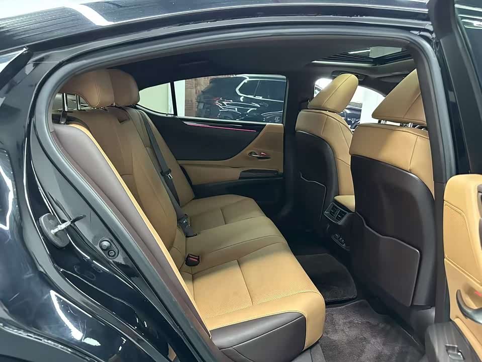 Lexus ES Lexus ES