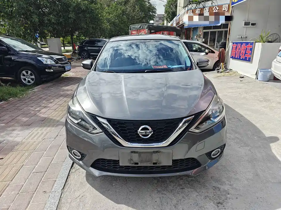Nissan Xuan Yi