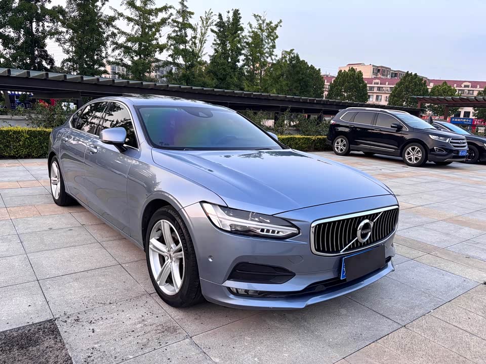Volvo S90 Volvo S90