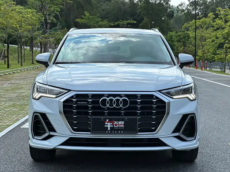 Audi Q3 Audi Q3