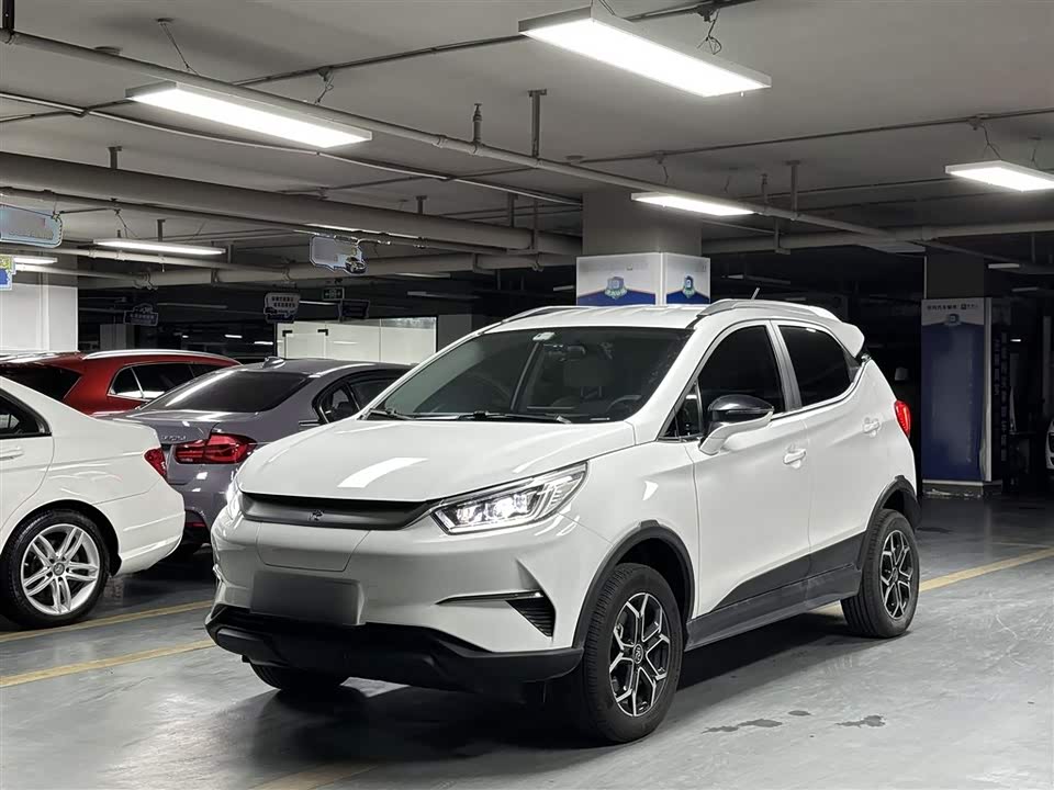 BYD Yuan Pro BYD Yuan Pro