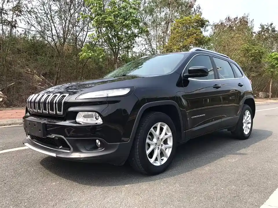 Jeep Free light