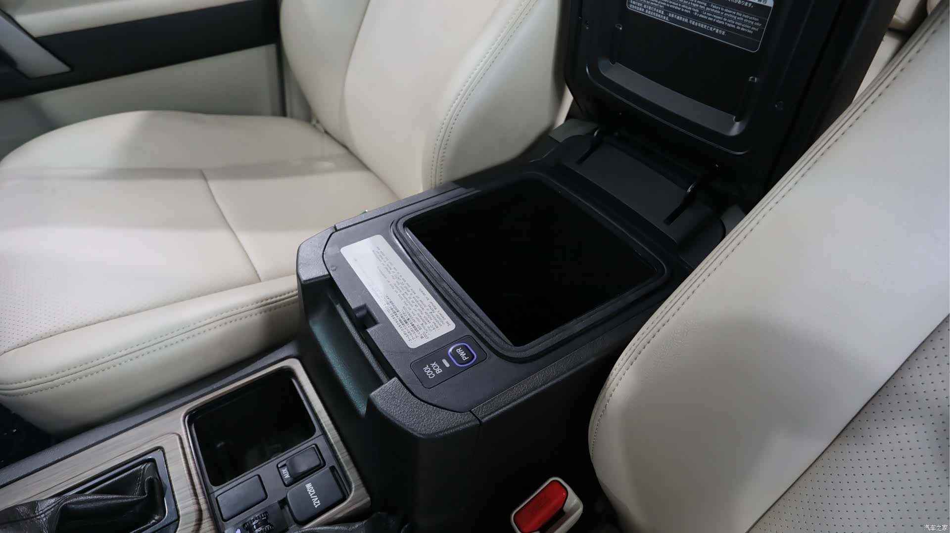 Toyota Prado, 2013 12