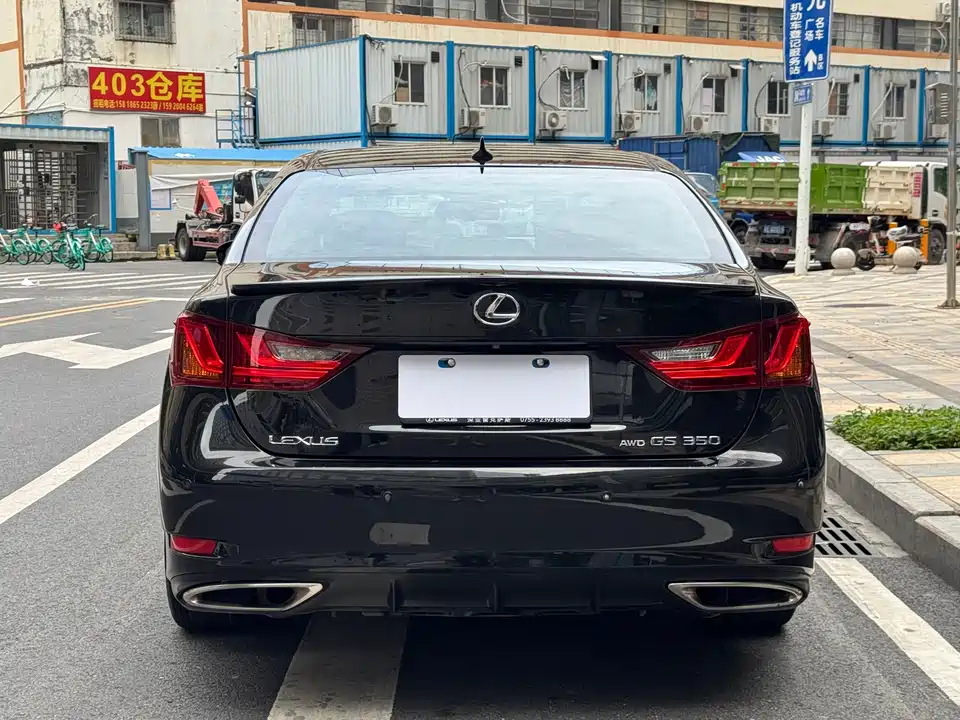 Lexus GS