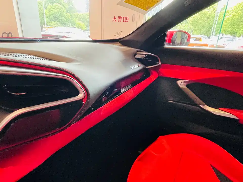 Ferrari 296