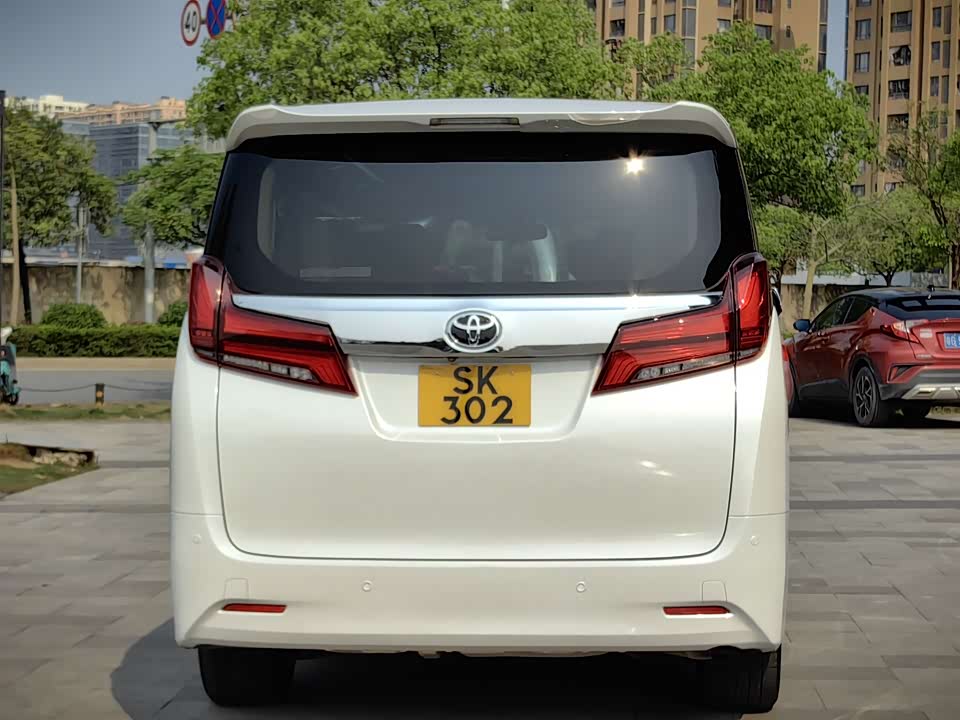 Toyota Elfa