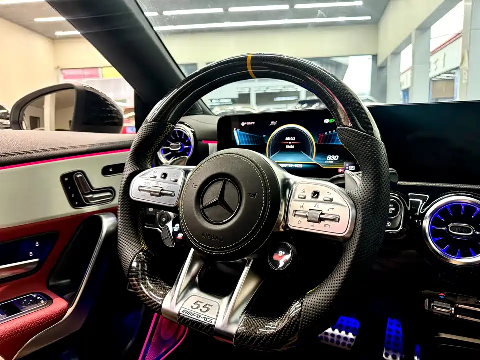 Mercedes-Benz CLA AMG