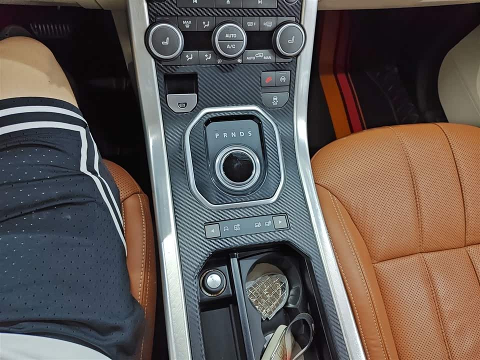 Land Rover Range Rover Aurora Land Rover Range Rover Aurora
