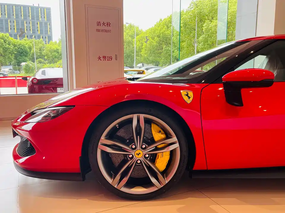 Ferrari 296