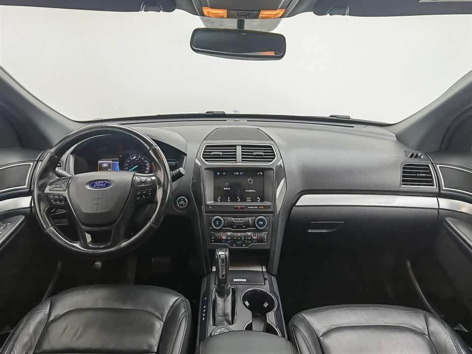 Ford Explorer Ford Explorer