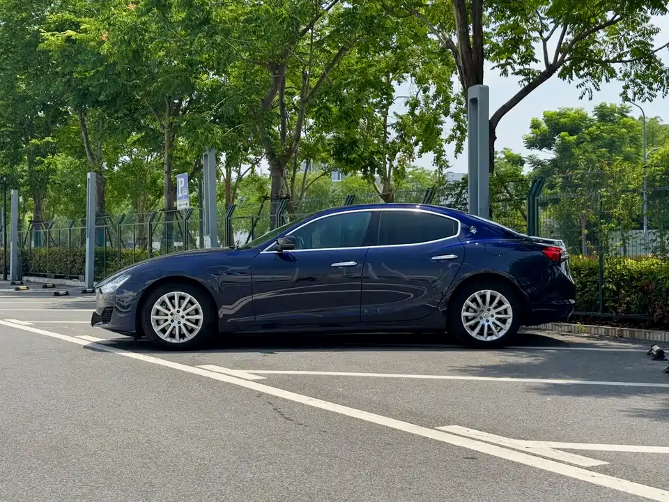 Maserati Ghibli