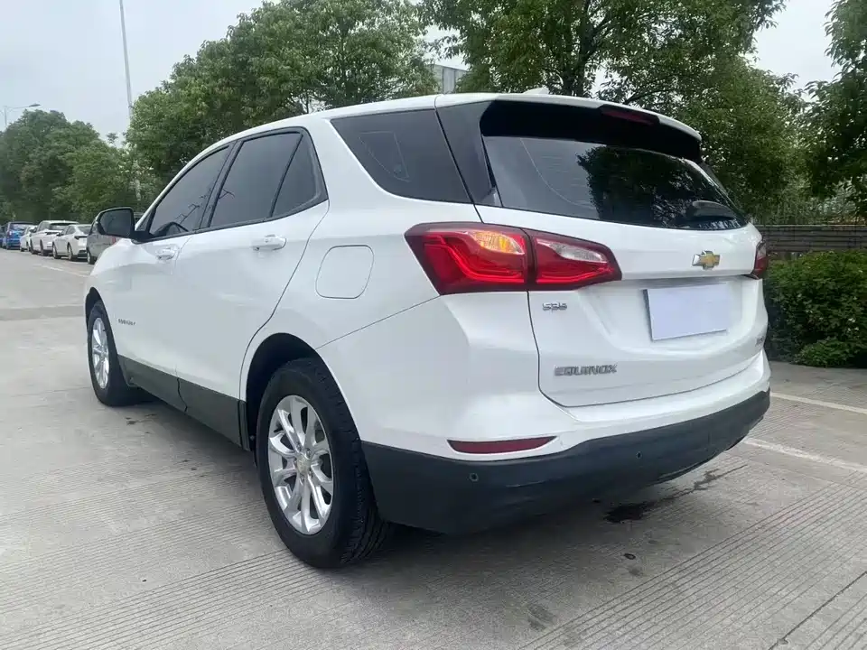 Chevrolet Explorer