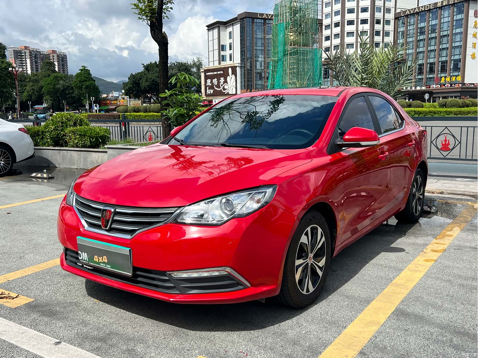 Roewe 360, 2017 1