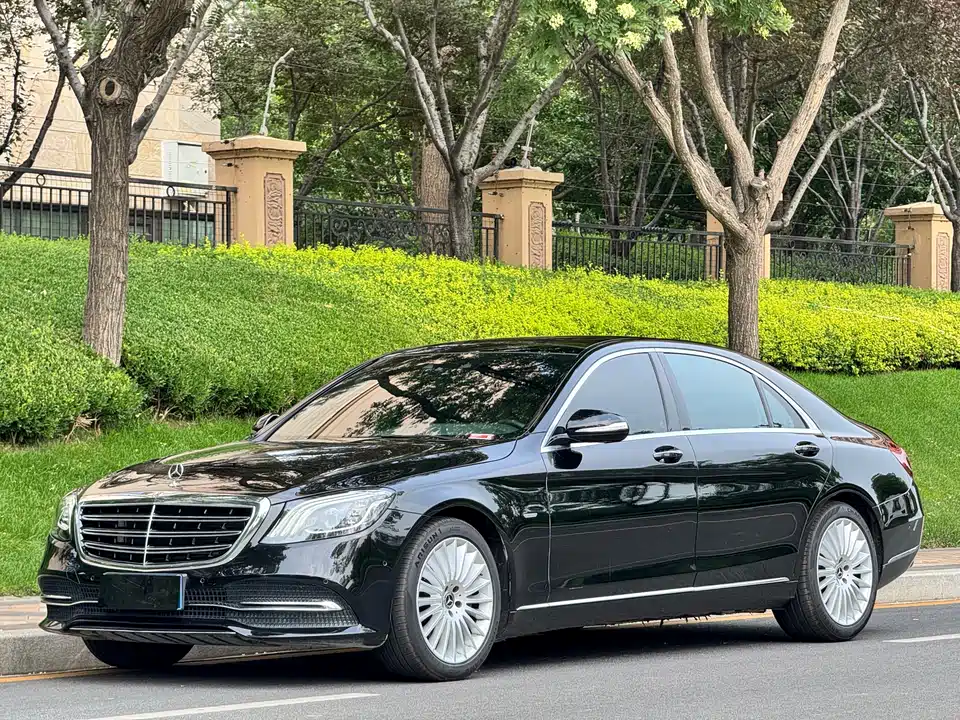 Mercedes-Benz S-class Mercedes-Benz S-class