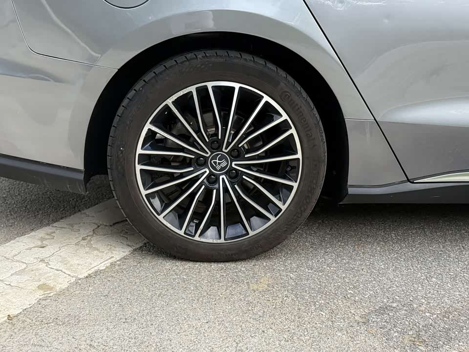 BYD Han