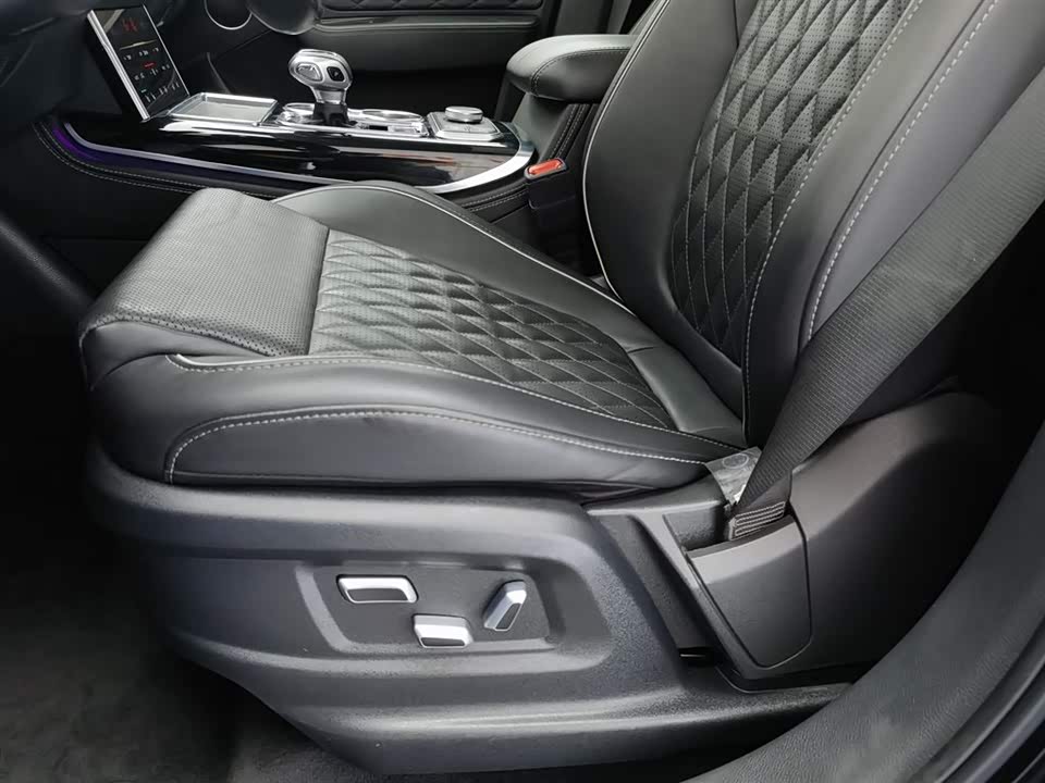 Hongqi HS7 Hongqi HS7