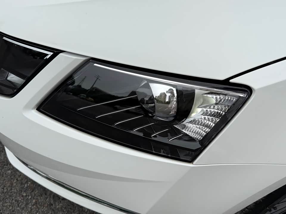 Skoda Octavia Skoda Octavia