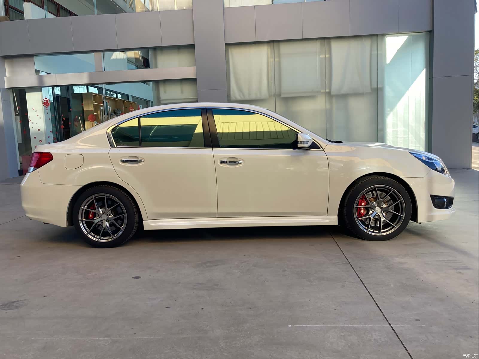 Subaru Legacy, 2009 7